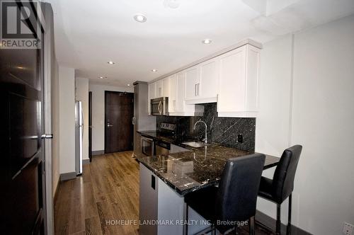 S215 - 330 Phillip Street, Waterloo, ON - Indoor Photo Showing Kitchen