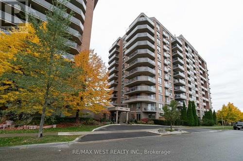 1140 Parkwest Place, Mississauga, ON - Outdoor With Balcony With Facade