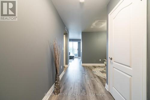 1140 Parkwest Place, Mississauga, ON - Indoor Photo Showing Other Room