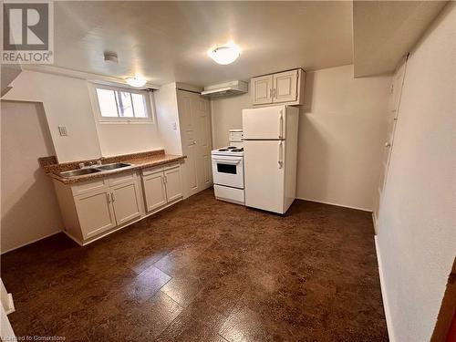 Basement Eat-in kitchen - 15 Cornell Avenue, Kitchener, ON - Indoor