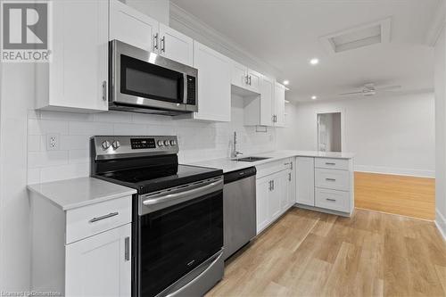 635 Laurel Street Unit# Upper Unit, Cambridge, ON - Indoor Photo Showing Kitchen With Stainless Steel Kitchen With Upgraded Kitchen