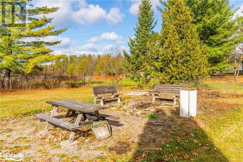 20 Camelot Place, Kawartha Lakes, ON - Outdoor With View