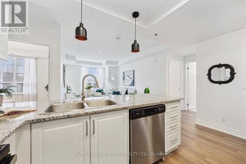 312 - 21 Brookhouse Drive, Clarington (Newcastle), ON - Indoor Photo Showing Kitchen With Double Sink With Upgraded Kitchen