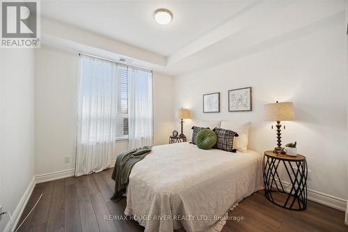 312 - 21 Brookhouse Drive, Clarington (Newcastle), ON - Indoor Photo Showing Bedroom