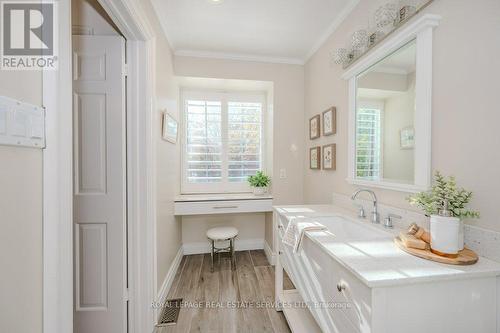 2145 Elmhurst Avenue, Oakville, ON - Indoor Photo Showing Bathroom