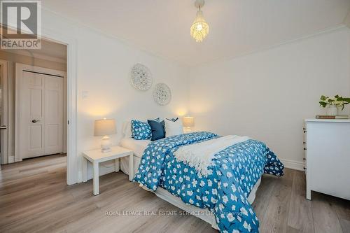 2145 Elmhurst Avenue, Oakville, ON - Indoor Photo Showing Bedroom