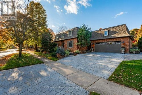 2145 Elmhurst Avenue, Oakville, ON - Outdoor