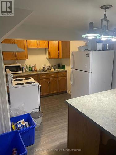 761 Weller Street, Peterborough (Monaghan), ON - Indoor Photo Showing Kitchen