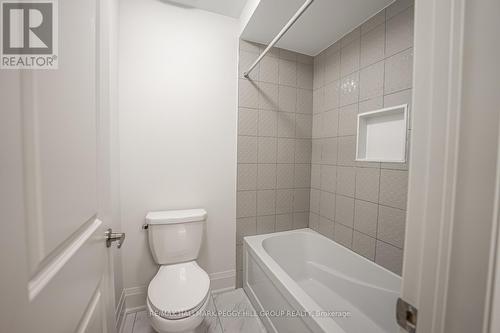 19 Amsterdam Drive, Barrie, ON - Indoor Photo Showing Bathroom