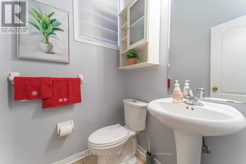 12 Lockburn Crescent, Brampton, ON - Indoor Photo Showing Bathroom