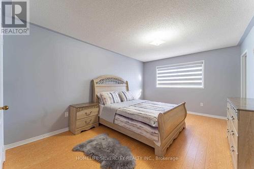 12 Lockburn Crescent, Brampton, ON - Indoor Photo Showing Bedroom