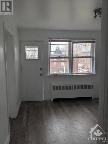 382 Brant Street, Ottawa, ON - Indoor Photo Showing Other Room