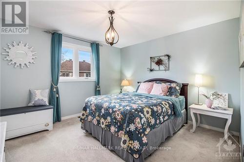 807 Brissac Way, Ottawa, ON - Indoor Photo Showing Bedroom