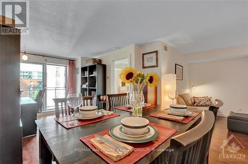 906 - 138 Somerset Street W, Ottawa, ON - Indoor Photo Showing Dining Room