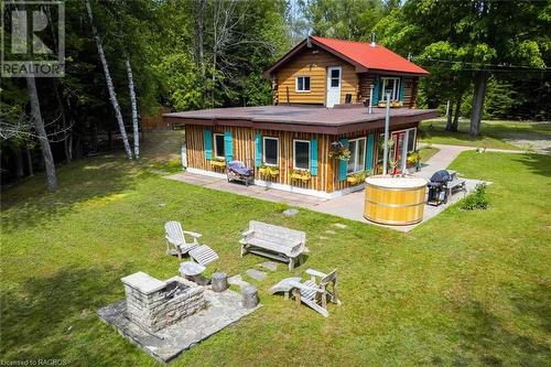 31 Montrose Street, South Bruce Peninsula, ON - Outdoor