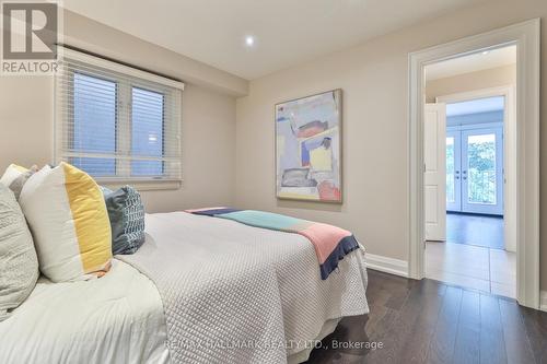 194 Erskine Avenue, Toronto, ON - Indoor Photo Showing Bedroom