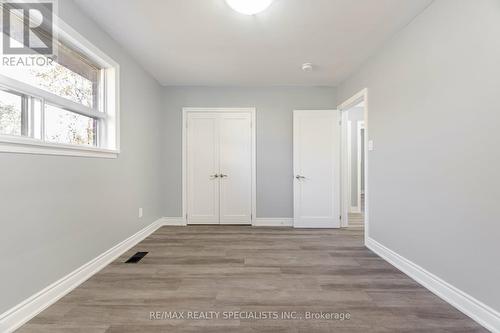 18 Sanford Crescent, Brampton, ON - Indoor Photo Showing Other Room