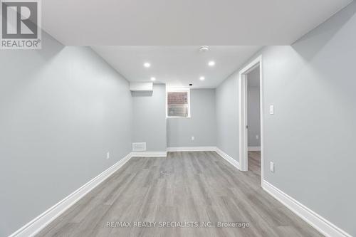 18 Sanford Crescent, Brampton, ON - Indoor Photo Showing Other Room