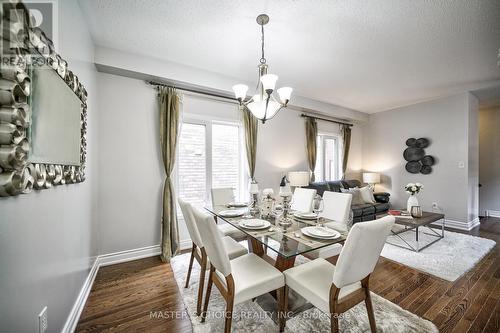 3315 Ruth Fertel Drive, Mississauga, ON - Indoor Photo Showing Dining Room