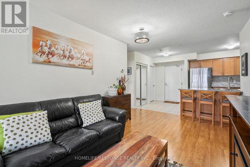 124 - 10 Mendelssohn Street, Toronto, ON - Indoor