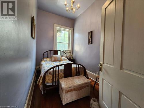 484 Carlisle Street, Saugeen Shores, ON - Indoor Photo Showing Bedroom