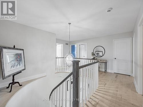 203 Fallingbrook Street, Whitby, ON - Indoor Photo Showing Other Room