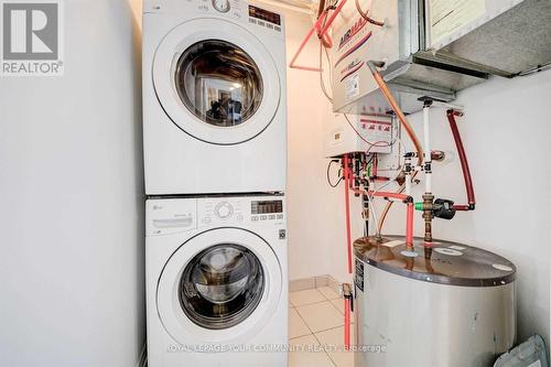 313 - 50 Sky Harbour Drive, Brampton, ON - Indoor Photo Showing Laundry Room