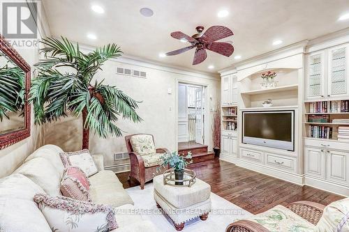 47 Argonne Crescent, Toronto, ON - Indoor Photo Showing Living Room