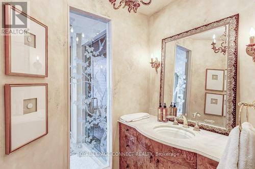 47 Argonne Crescent, Toronto, ON - Indoor Photo Showing Bathroom