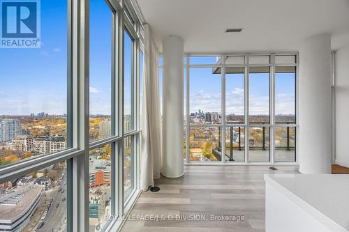 2702 - 32 Davenport Road, Toronto, ON - Indoor Photo Showing Other Room