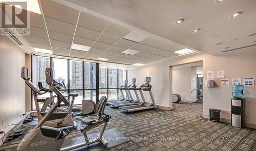 506 - 55 Eglinton Avenue W, Mississauga, ON - Indoor Photo Showing Gym Room