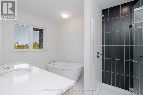 456 Buckthorn Drive, Kingston (City Northwest), ON - Indoor Photo Showing Bathroom