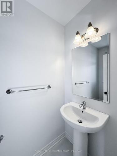 456 Buckthorn Drive, Kingston (City Northwest), ON - Indoor Photo Showing Bathroom