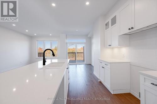 456 Buckthorn Drive, Kingston (City Northwest), ON - Indoor Photo Showing Kitchen