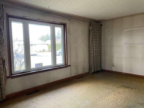 1130 Mountdale Avenue, Thunder Bay, ON - Indoor Photo Showing Other Room