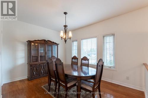 109 Princess Avenue, Middlesex Centre (Komoka), ON - Indoor Photo Showing Dining Room