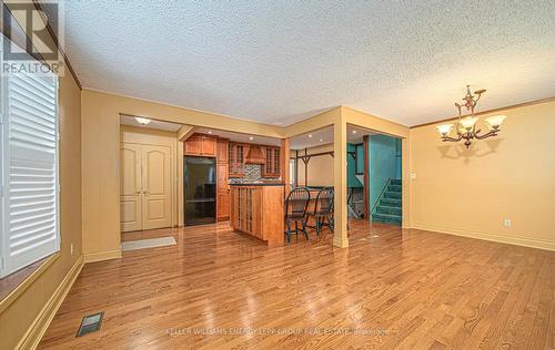 595 Foxrun Court, Oshawa (Pinecrest), ON - Indoor