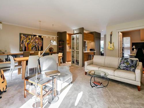 Vue d'ensemble - 4096 Rue De La Seine, Laval (Chomedey), QC - Indoor Photo Showing Living Room