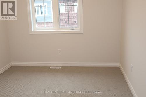 94 - 677 Park Road N, Brantford, ON - Indoor Photo Showing Other Room