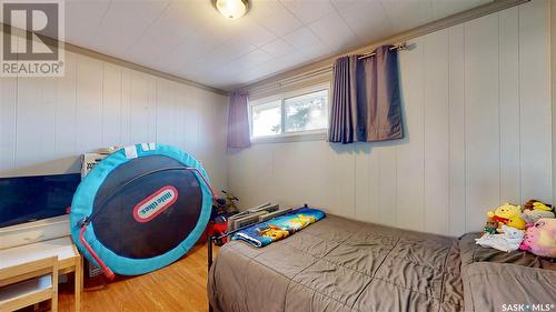 939 Brown Street, Moose Jaw, SK - Indoor Photo Showing Bedroom