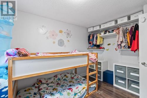 1440 Fleming Court, Oshawa (Lakeview), ON - Indoor Photo Showing Bedroom