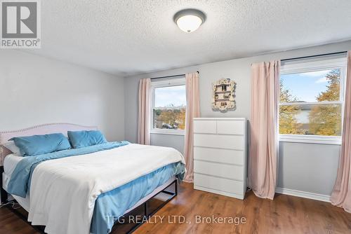 1440 Fleming Court, Oshawa (Lakeview), ON - Indoor Photo Showing Bedroom