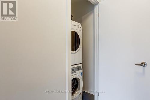 306 - 99 The Donway W, Toronto, ON - Indoor Photo Showing Laundry Room