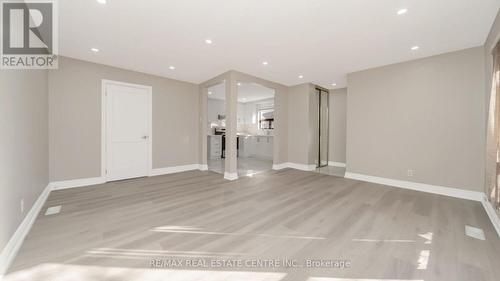 50 Swanhurst Boulevard, Mississauga, ON - Indoor Photo Showing Other Room