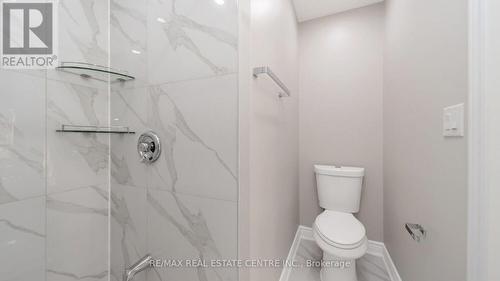 50 Swanhurst Boulevard, Mississauga, ON - Indoor Photo Showing Bathroom