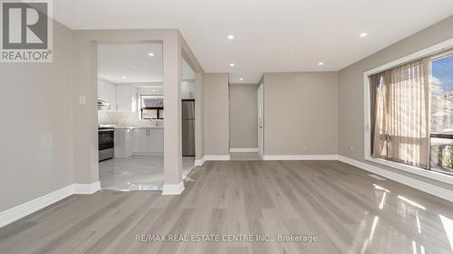 50 Swanhurst Boulevard, Mississauga, ON - Indoor Photo Showing Other Room