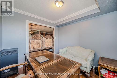 211 - 500 Green Road, Hamilton, ON - Indoor