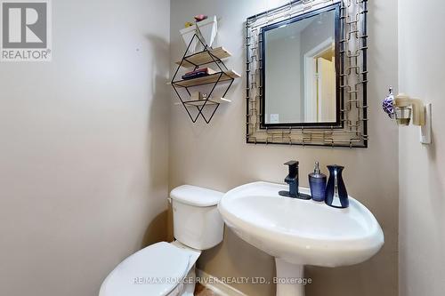 4 Hemans Court, Ajax, ON - Indoor Photo Showing Bathroom