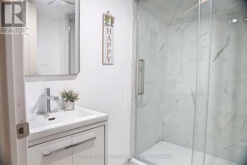 4 Hemans Court, Ajax, ON - Indoor Photo Showing Bathroom