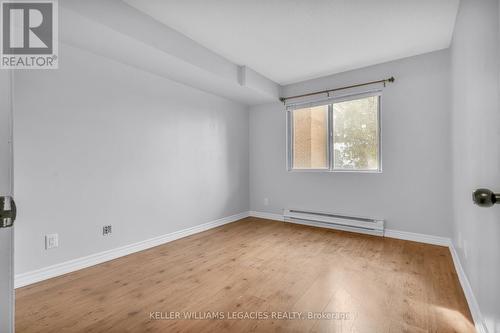 922 - 95 Trailwood Drive, Mississauga, ON - Indoor Photo Showing Other Room